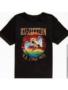 PacSun -Led Zeppelin U.S. Tour 1975 Cotton T-Shirt. Size: Medium